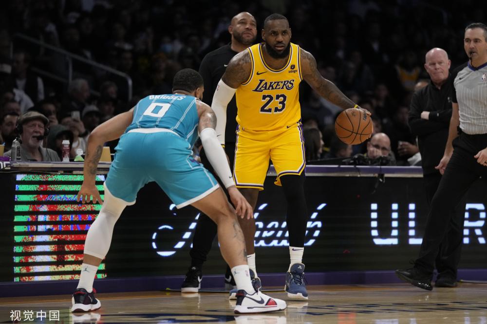 球迷和媒体 球迷和媒体