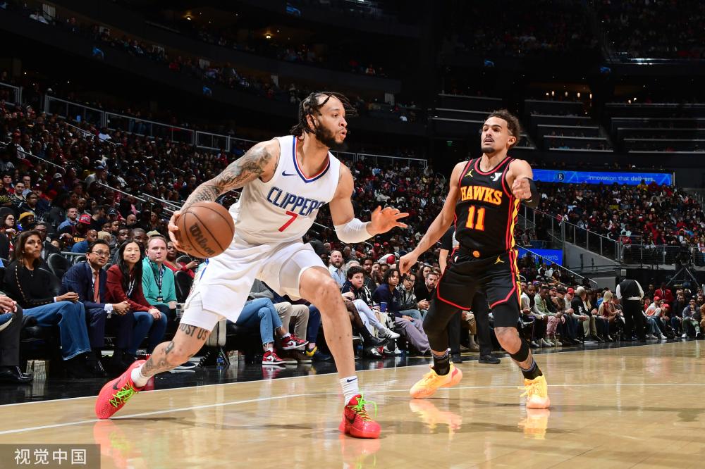 的谨慎与担 的谨慎与担